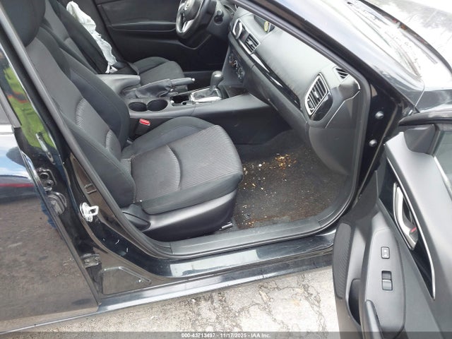 JM1BM1U78G1321895 Mazda Mazda3 I Sport
