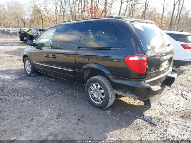 2003 CHRYSLER TOWN & COUNTRY 2C8GP64L13R286354 Photo 2