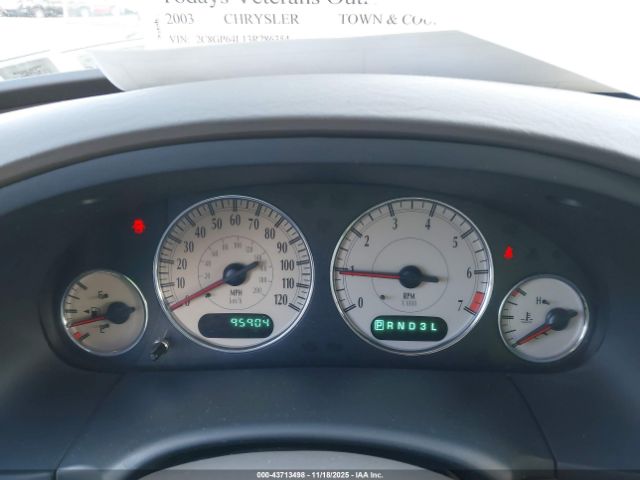 2003 CHRYSLER TOWN & COUNTRY 2C8GP64L13R286354 Photo 6