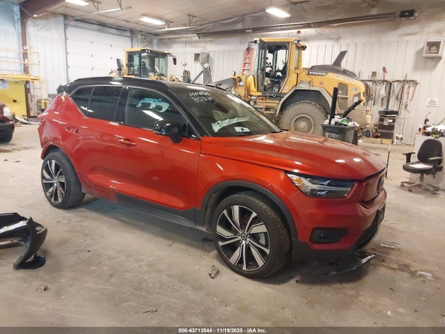 2021 VOLVO XC40 RECHARGE PURE ELECTRIC YV4ED3URXM2588033