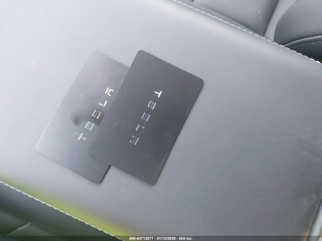 2025 TESLA MODEL Y 7SAYGDED1SA365339 Photo 10