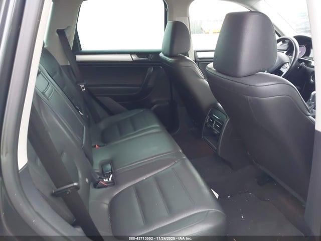 2014 VOLKSWAGEN TOUAREG WVGEF9BP6ED002981 Photo 7