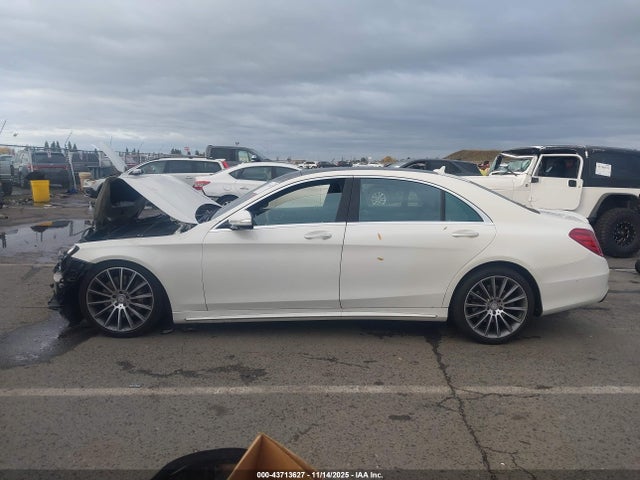Mercedes-Benz S 550 2015 WDDUG8CB5FA096029 Image 14