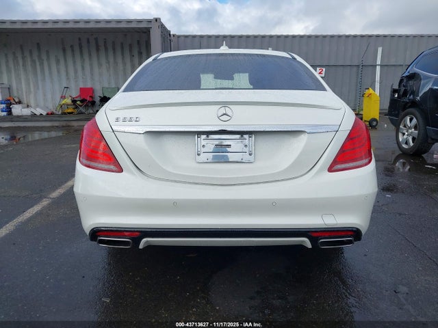 Mercedes-Benz S 550 2015 WDDUG8CB5FA096029 Image 16