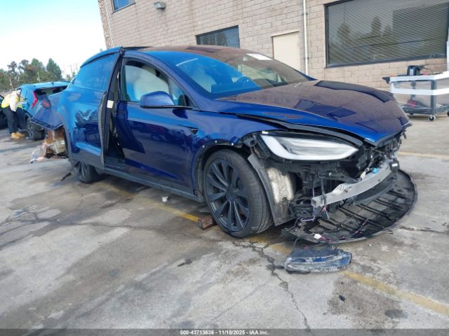 2022 TESLA MODEL X 7SAXCBE58NF351269