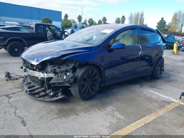 2022 TESLA MODEL X 7SAXCBE58NF351269 Photo 1
