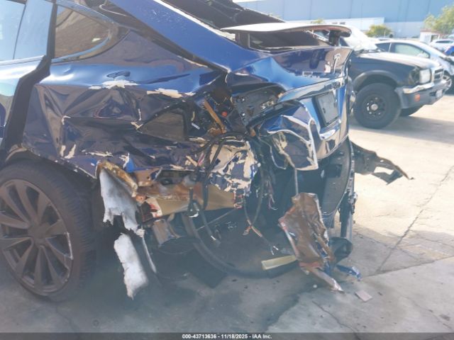 2022 TESLA MODEL X 7SAXCBE58NF351269 Photo 5