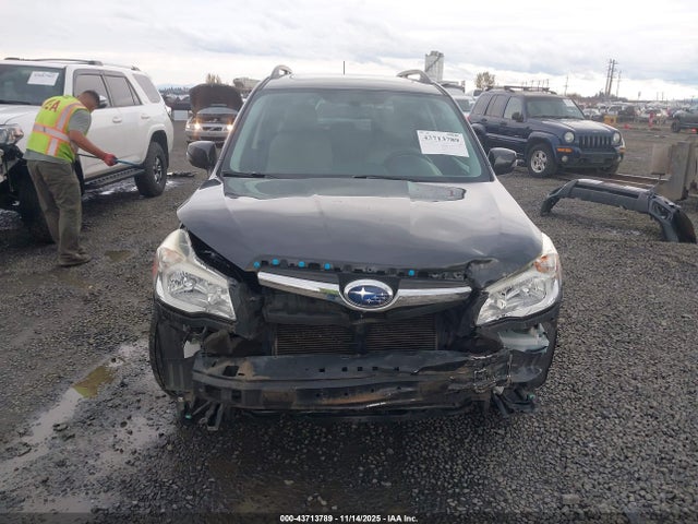 Subaru Forester 2.5i Touring 2015 JF2SJAUC7FH440194 Image 13