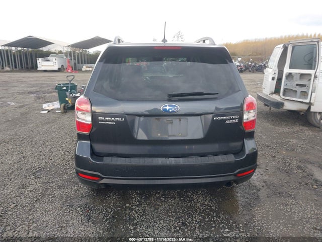 Subaru Forester 2.5i Touring 2015 JF2SJAUC7FH440194 Image 17