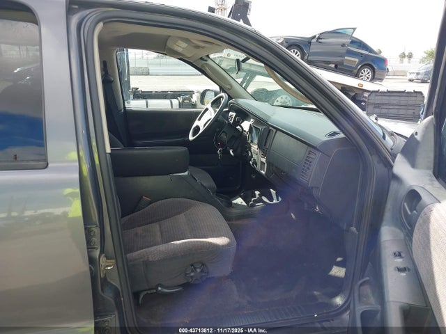 Продажа на аукционе авто 2003 Dodge Durango Slt, vin: 1D4HS48NX3F562285, номер лота: 43713812