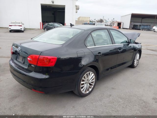 2014 VOLKSWAGEN JETTA 3VWL17AJ7EM387562 Photo 3