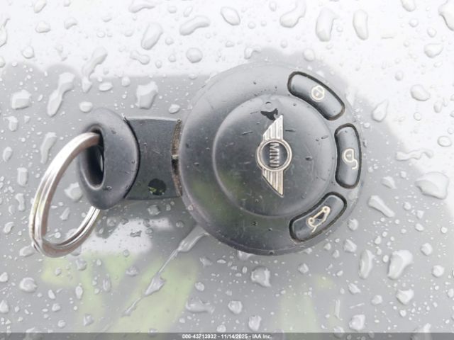 2014 MINI CLUBMAN WMWZF3C53ET571595 Photo 10