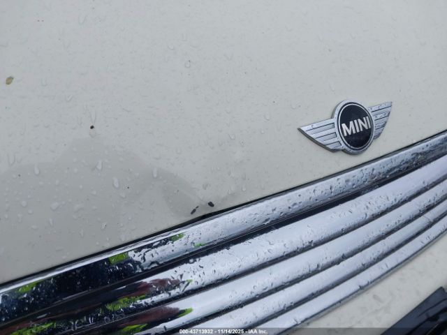 2014 MINI CLUBMAN WMWZF3C53ET571595 Photo 5