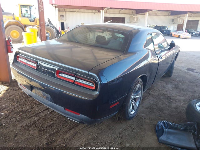 2C3CDZAG1HH640134 Dodge Challenger Sxt