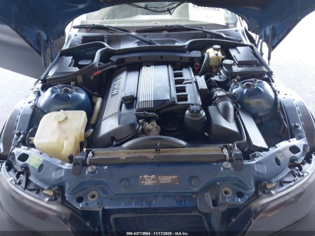 2001 BMW Z3 WBACN334X1LM00630 Photo 9