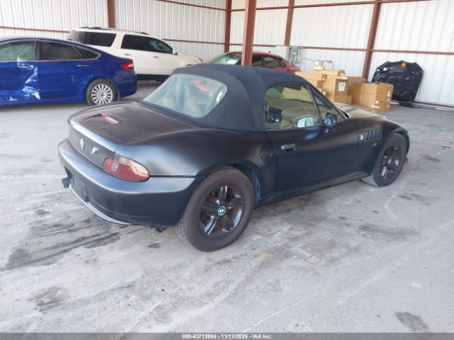 2001 BMW Z3 WBACN334X1LM00630 Photo 3