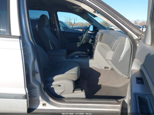 2007 JEEP GRAND CHEROKEE 1J8GR48K77C564165 Photo 4