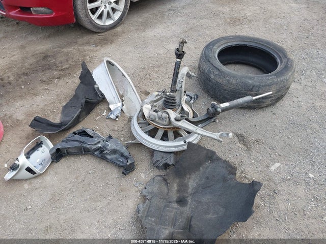 WA1LFAFP9FA031976 Audi Q5 2.0t Premium