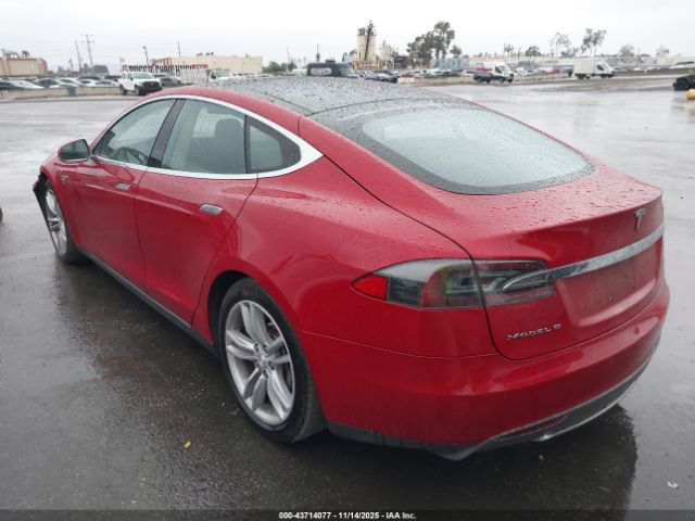 2013 TESLA MODEL S 5YJSA1DN3DFP25861 Photo 2