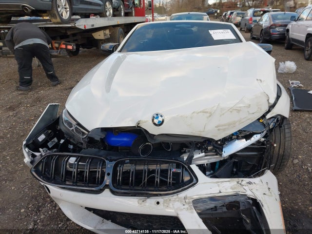 2024 BMW M8 WBSDZ0C06RCR19055 Photo 9