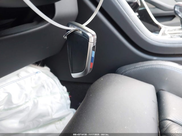 2024 BMW M8 WBSDZ0C06RCR19055 Photo 10