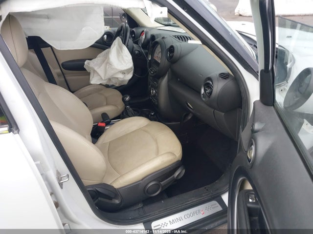 2013 MINI COUNTRYMAN WMWZC5C5XDWP30243 Photo 4