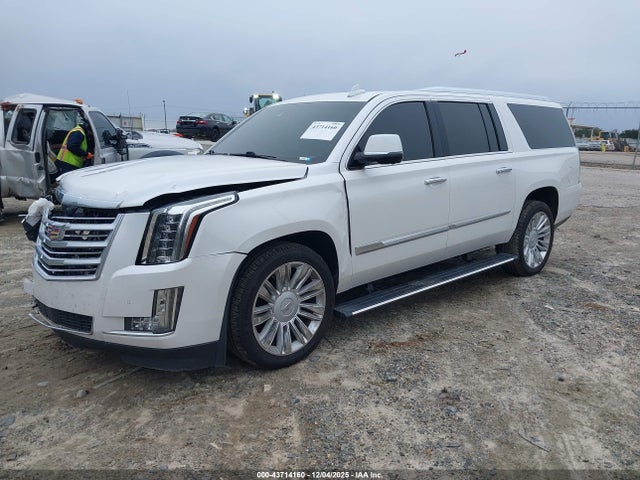 2016 CADILLAC ESCALADE ESV 1GYS4KKJ6GR258067 Photo 1