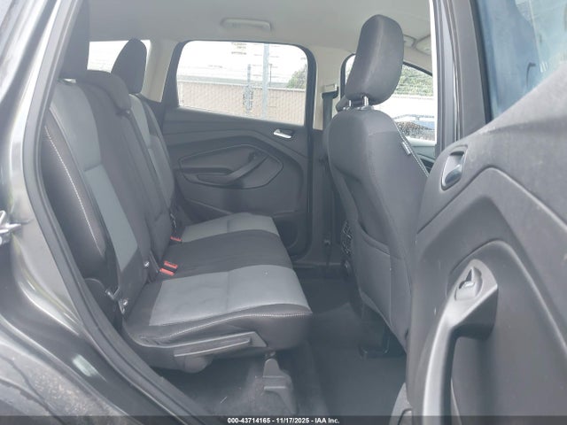1FMCU9GD6JUA86824 Ford ESCAPE SE