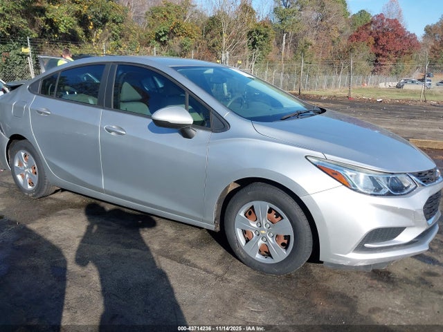 Продаж на аукціоні авто 2018 Chevrolet Cruze Ls Auto, vin: 1G1BC5SM7J7127701, номер лоту: 43714236