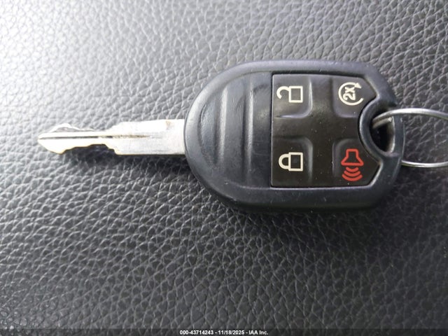 2011 FORD F-250 1FT7W2BT5BEC05626 Photo 10