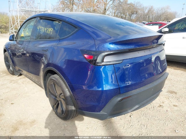 2026 TESLA MODEL Y 7SAYGDEE2TA449826 Photo 2