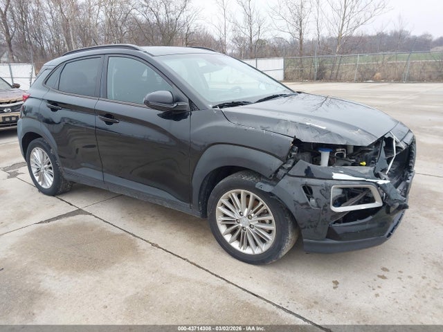 43714308 :رقم المزاد ، KM8K2CAAXMU733890 vin ، 2021 Hyundai Kona Sel مزاد بيع