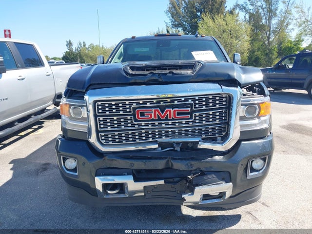 Продаж на аукціоні авто 2018 Gmc Sierra 3500hd Denali, vin: 1GT42YEY3JF125470, номер лоту: 43714314
