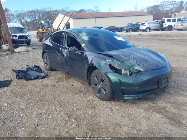 2022 TESLA MODEL 3 5YJ3E1EB6NF226910 Photo 0