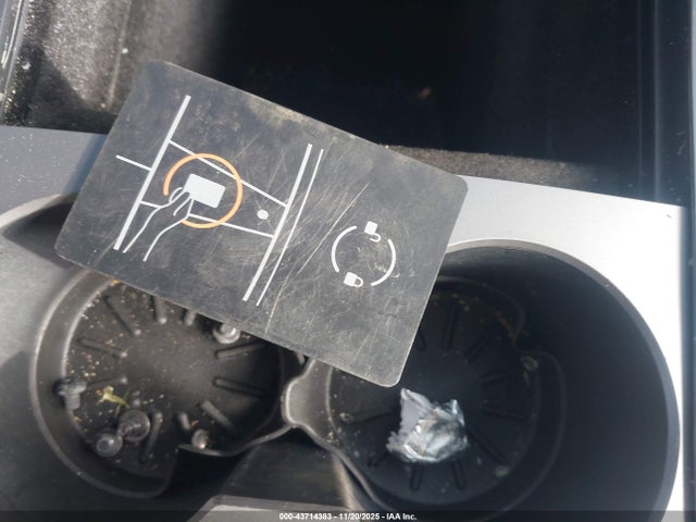 2022 TESLA MODEL 3 5YJ3E1EB6NF226910 Photo 10