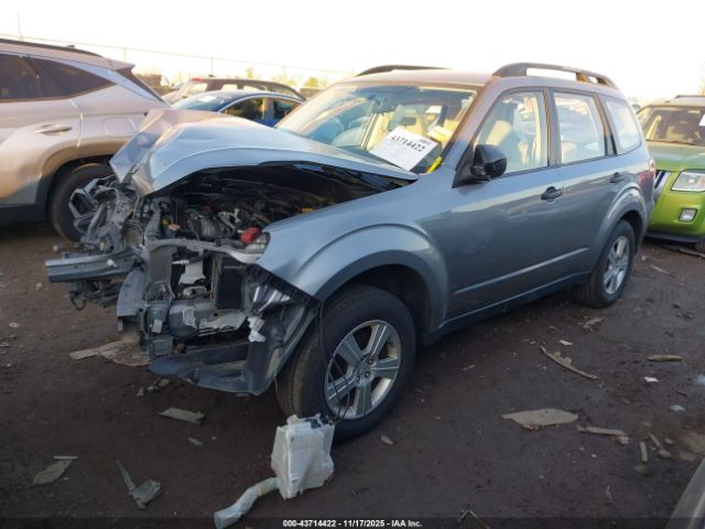 2011 SUBARU FORESTER JF2SHBBC7BH738839 Photo 1