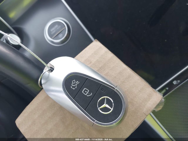 W1KAF4HB3RR185773 Mercedes-Benz C 300