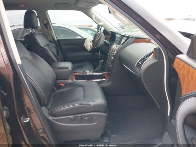 2018 INFINITI QX80 JN8AZ2NEXJ9195259 Photo 4