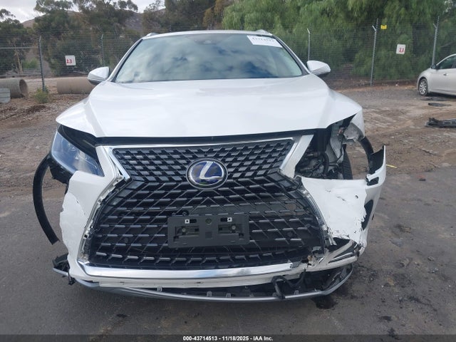 43714513 :رقم المزاد ، 2T2HGMDA3NC090472 vin ، 2022 Lexus Rx 450h مزاد بيع