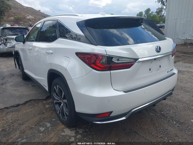 43714513 :رقم المزاد ، 2T2HGMDA3NC090472 vin ، 2022 Lexus Rx 450h مزاد بيع