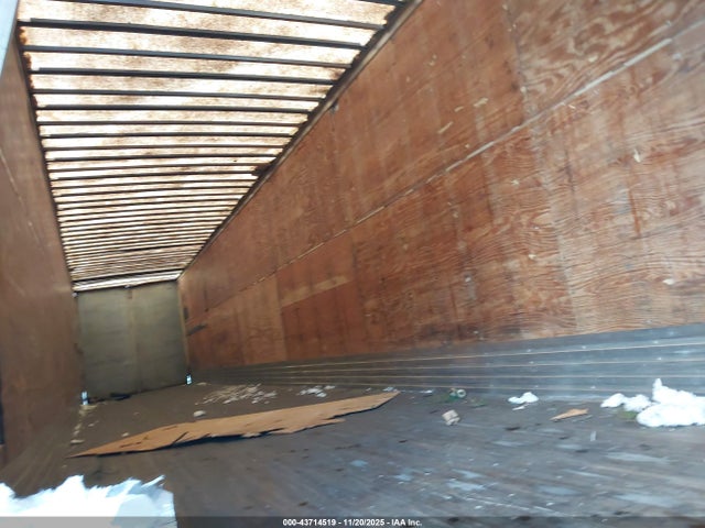 43714519 :رقم المزاد ، 1PT01JAH0Y6003853 vin ، 2000 Trailmobile Dry Van Trailer مزاد بيع