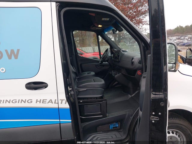 43714520 :رقم المزاد ، W1Z4EGHY0LT020555 vin ، 2020 Mercedes-benz Sprinter 2500 High Roof V6 مزاد بيع