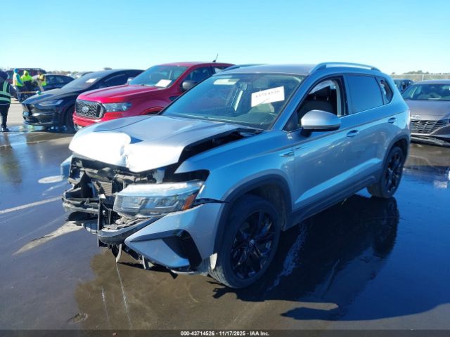 2022 VOLKSWAGEN TAOS 3VVRX7B28NM088294 Photo 1