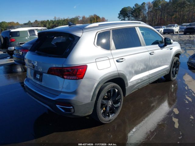 2022 VOLKSWAGEN TAOS 3VVRX7B28NM088294 Photo 3