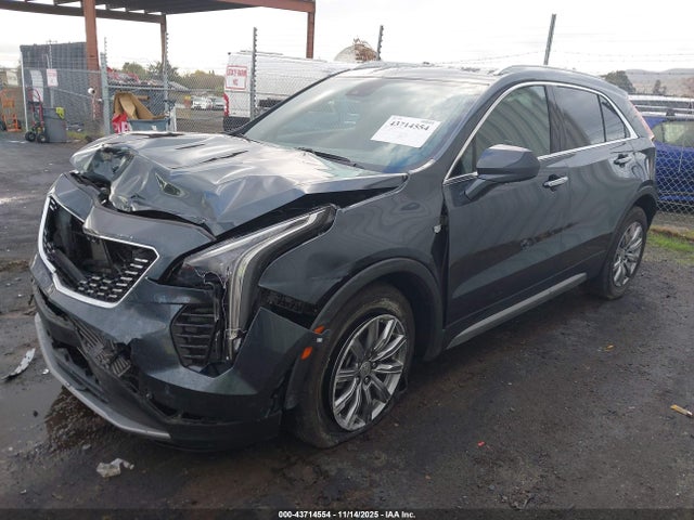 2020 CADILLAC XT4 1GYFZCR40LF123221 Photo 1