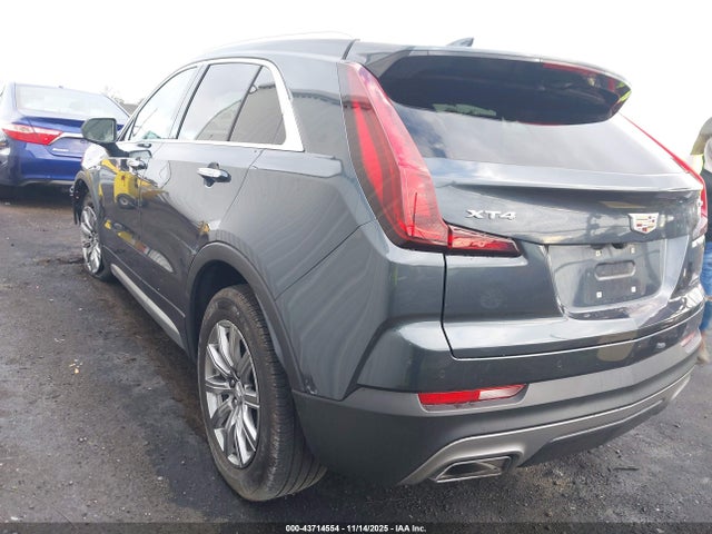 2020 CADILLAC XT4 1GYFZCR40LF123221 Photo 2