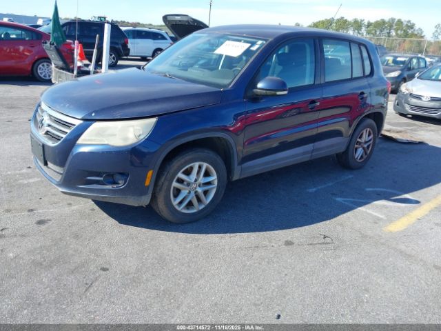 2011 VOLKSWAGEN TIGUAN WVGAV7AX4BW512432 Photo 1