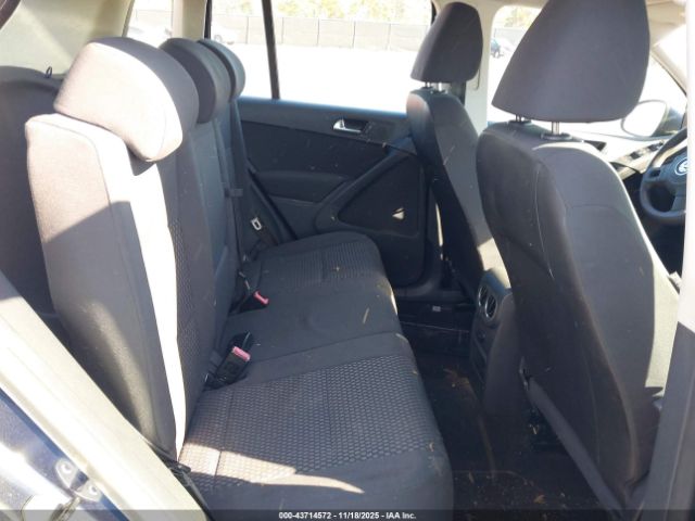 2011 VOLKSWAGEN TIGUAN WVGAV7AX4BW512432 Photo 7