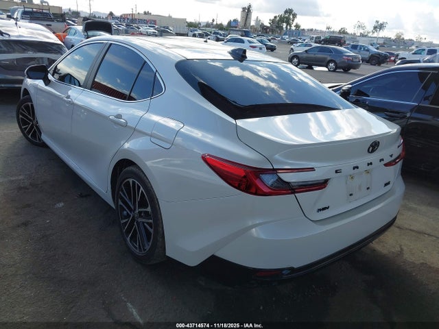 Toyota CAMRY XLE 2025 4T1DAACK1SU558111 Image 3