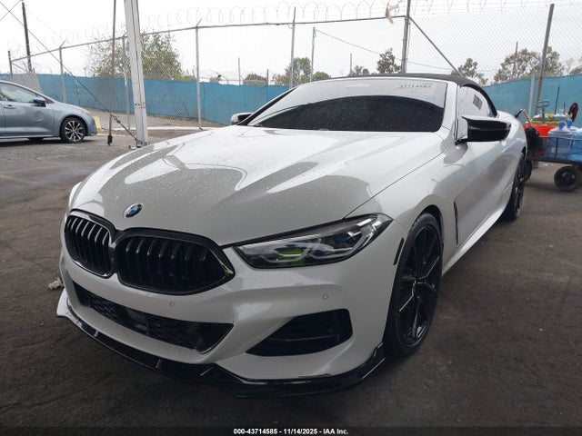 BMW 850i 2019 WBAFY4C54KBX39751 Image 2
